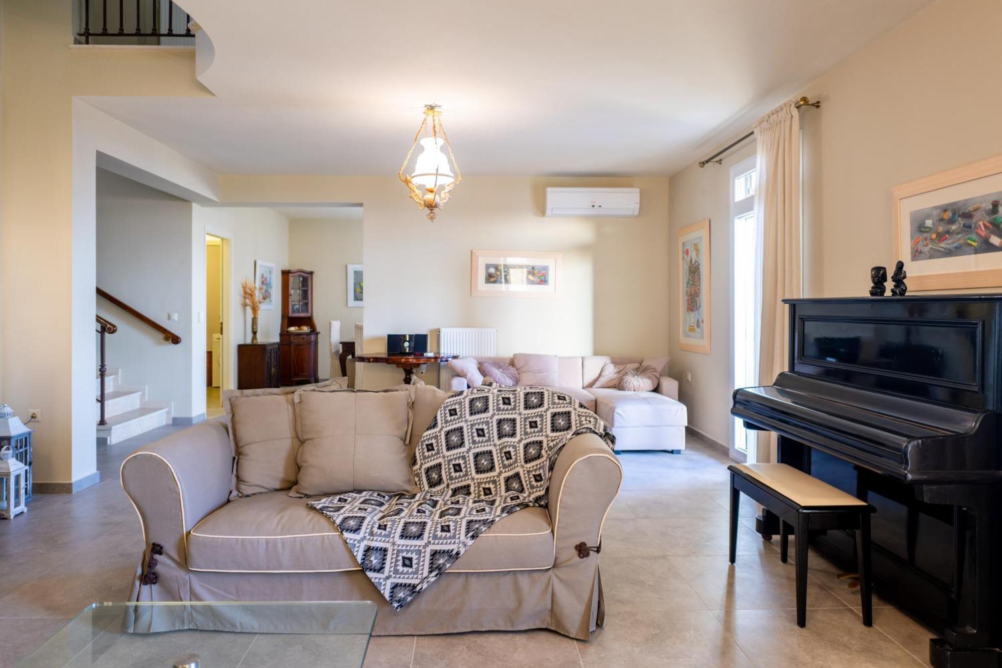 Liogerma Art Deco Villa - 5 Min Drive To Lassi Σβορωνάτα Εξωτερικό φωτογραφία