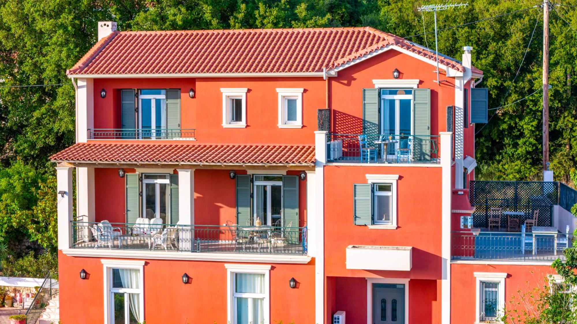 Liogerma Art Deco Villa - 5 Min Drive To Lassi Σβορωνάτα Εξωτερικό φωτογραφία